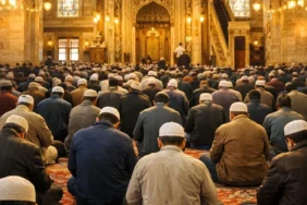 Diyanet'ten Cuma Hutbesinde Sosyal Medya Paylaşımları İçin Mahremiyet ve Doğruluk Uyarısı