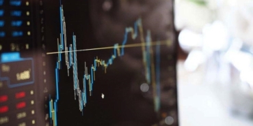 Borsa İstanbul Mega Polietilen Paylarının İşlem Sırasını Geçici Olarak Durdurdu