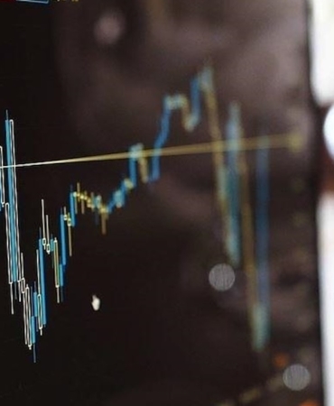 Borsa İstanbul Mega Polietilen Paylarının İşlem Sırasını Geçici Olarak Durdurdu