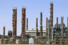 ABD'de Ticari Ham Petrol Rezervleri Beklentilerin Aksine 900 Bin Varil Arttı