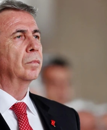 Mansur Yavaş Mersin'e Giderek Gözaltına Alınan Vahap Seçer İçin Hukuki Çağrıda Bulundu