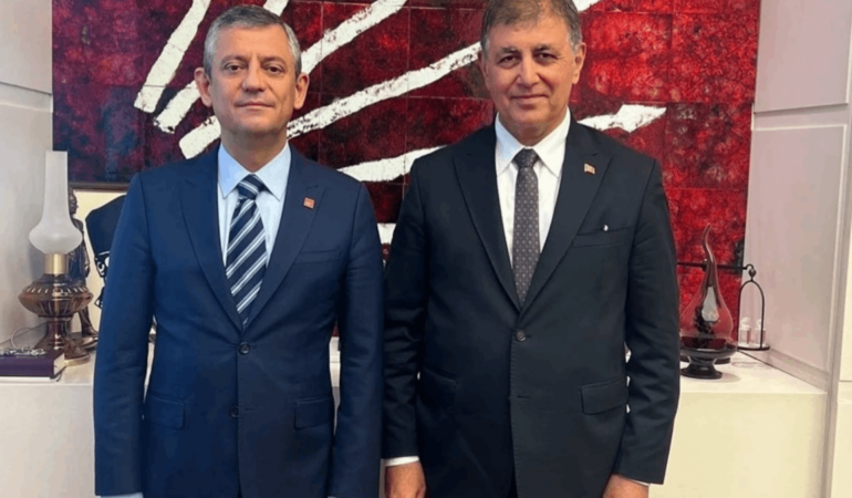 YENİ Parti Grup Başkanvekili Başarır Cemil Tugay'ın AKP'ye Transferini Eleştirdi