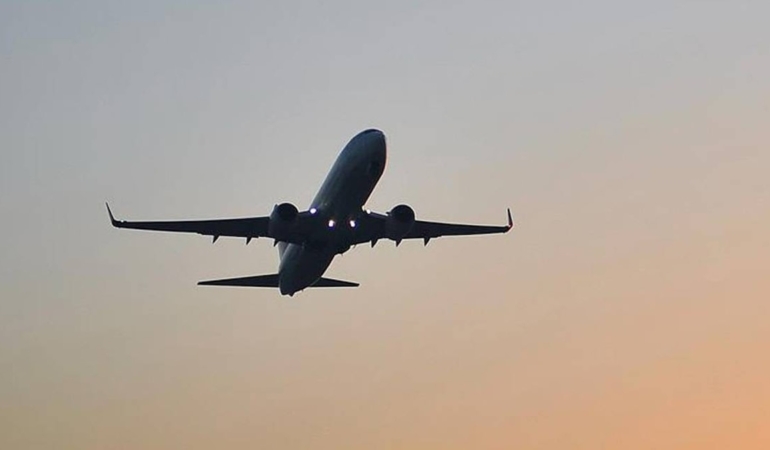 İsrail Endonezyalı Pilot Nedeniyle Kargo Uçağını Geri Çevirdi