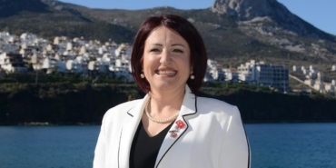 YENİ Parti'den Ayrılan Karaburun Belediye Başkanı Erdoğan Görevine Bağımsız Devam Edecek