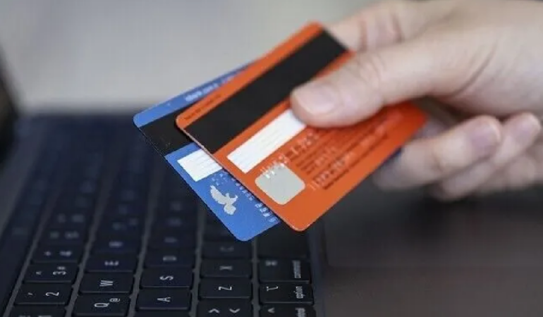 Kredi Kartıyla Altın Alıp Nakde Çevirenlere Bankalardan Limit Kısıtlaması ve İnceleme Riski